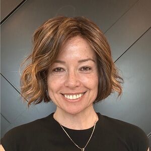 Belle Tress Austen synthetic HD wig